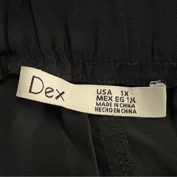 NWOT Black Dex Rayon Shorts Size 1x - Picture 3 of 3